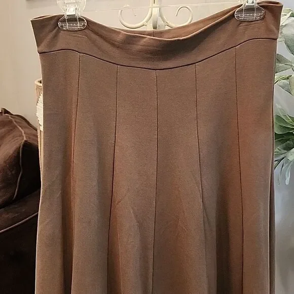 Flare Midi skirt size S Cognac